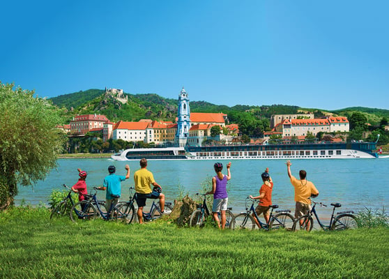 DANUBE_BICYCLE_AT_Durnstein_Cyclistswaving