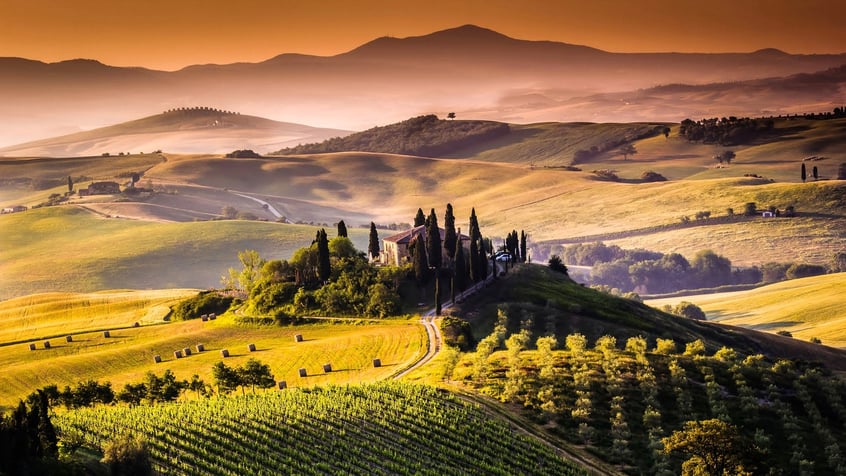 tuscany-red-hills